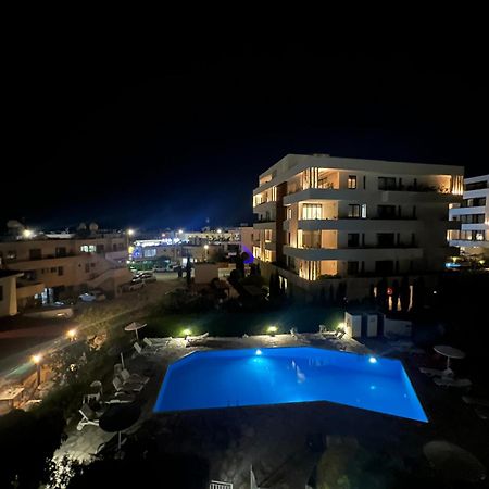 1St Class Location With Sea&Pool View Paphos Eksteriør bilde